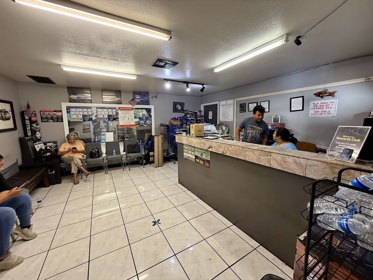 O.R. General Auto Repair shop photo 2